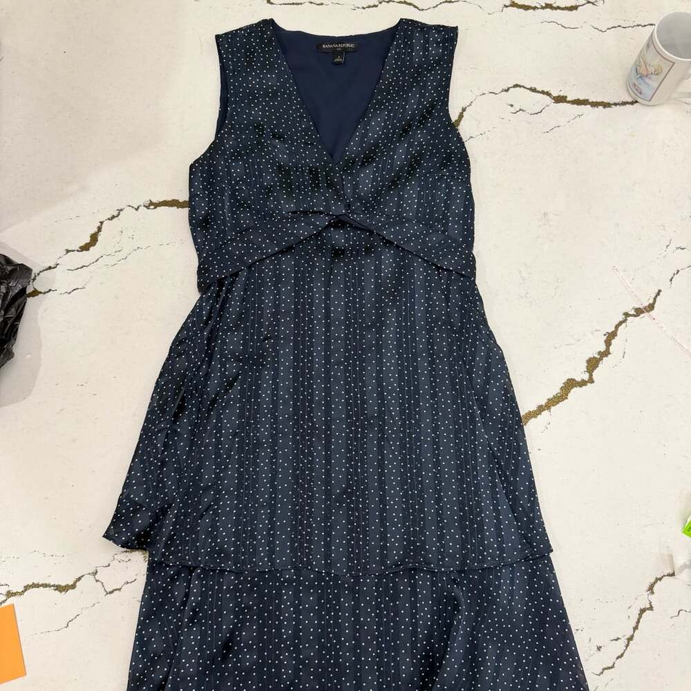 Banana Republic Dress Size 4 Navy Blue White Polka Dot Tiered